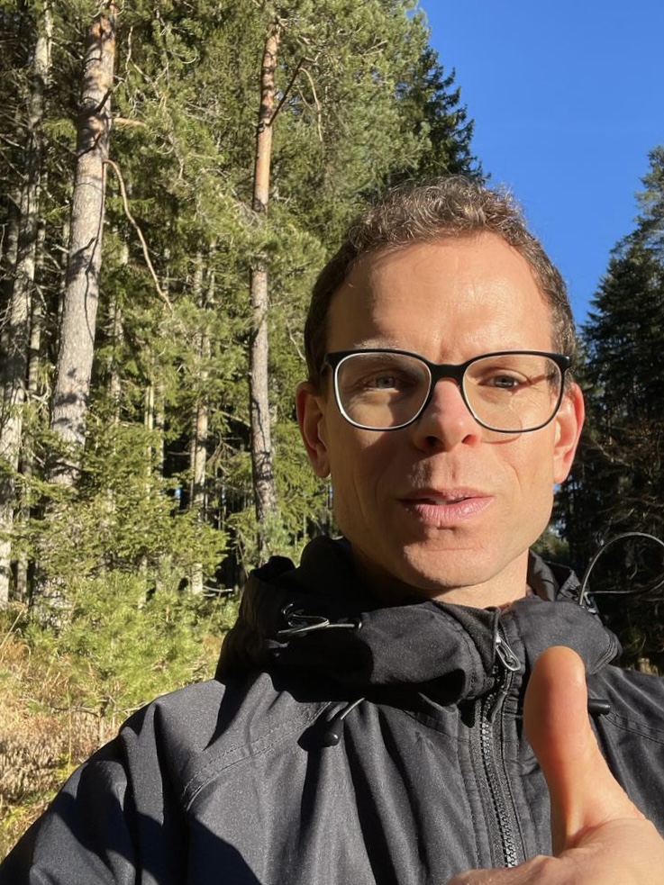 Dr. Andreas Doser